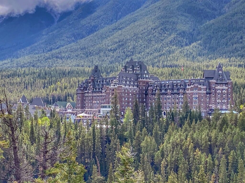 Your Dream Getaway: Best Hotels In Banff For Couples - The World Travel ...