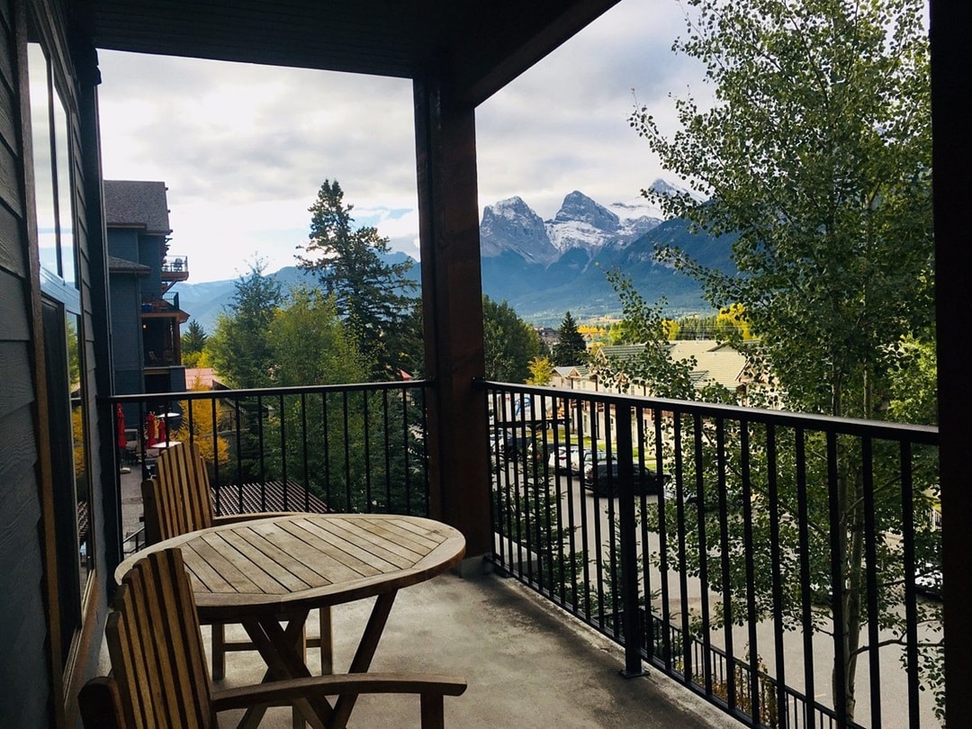 Silver Creek Lodge, Canmore