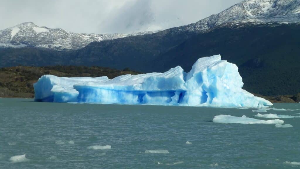 icebergs - lago argentino