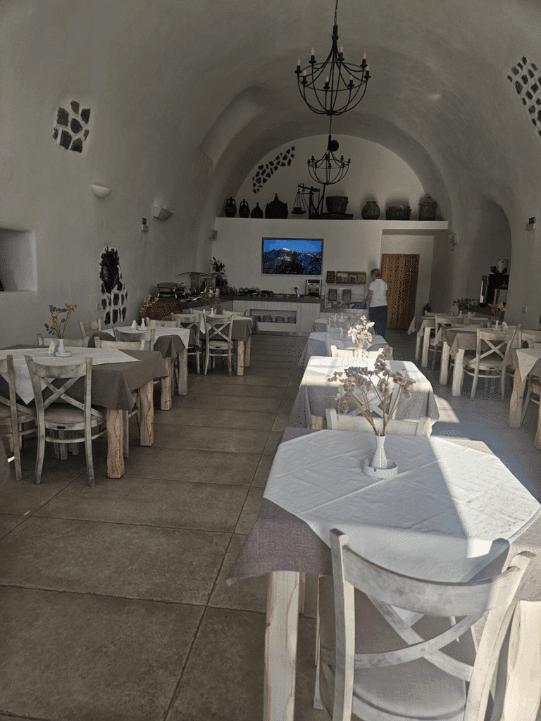 Anatoli - breakfast area