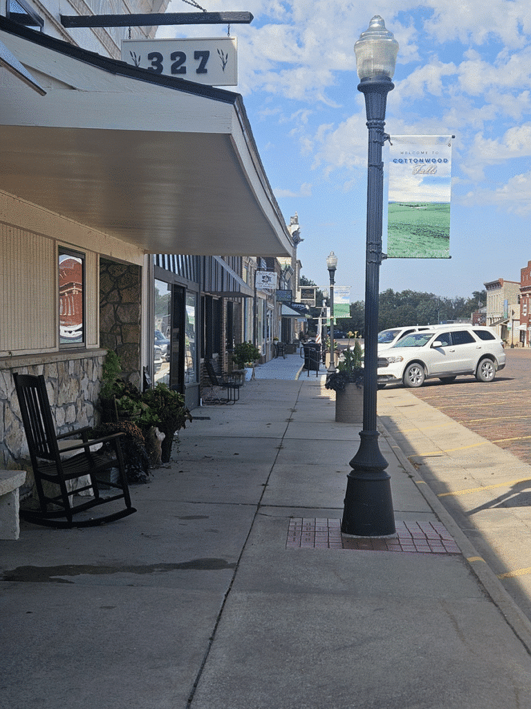 Street in Cottonwood Falls