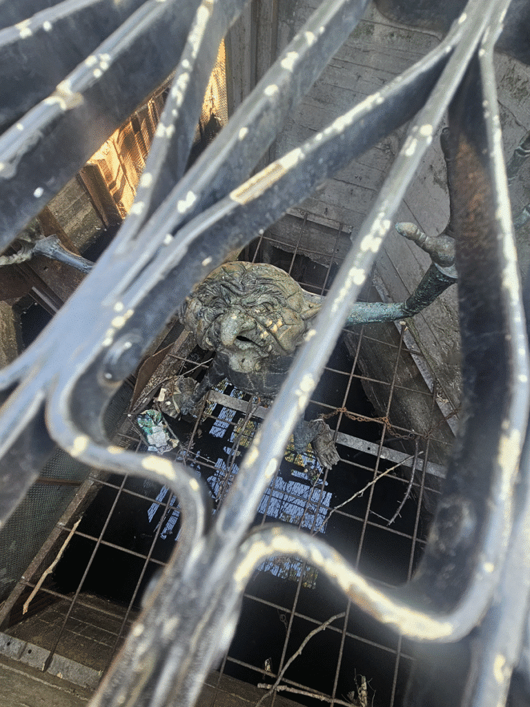 Troll statue in Wichita